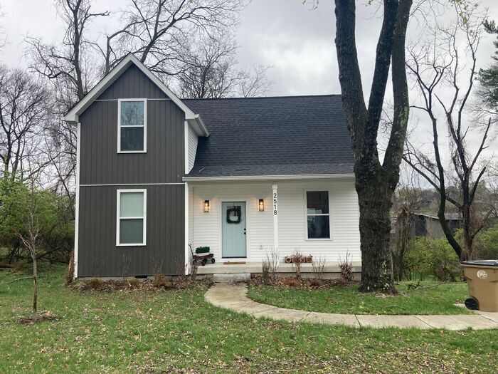 Foto principal - East Nashville Home near Stratford School