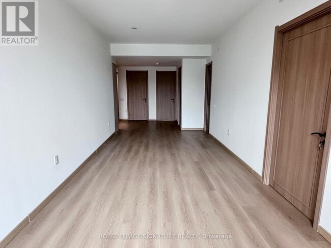 Photo du bâtiment - 3429 Sheppard Ave E