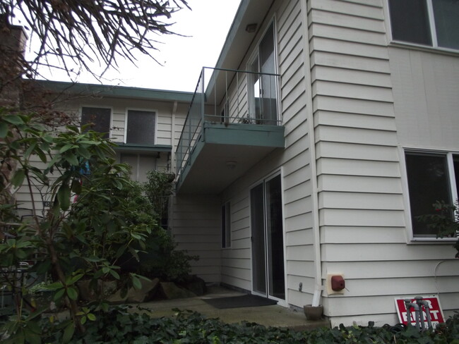 Foto del edificio - 6540 2nd Ave NE