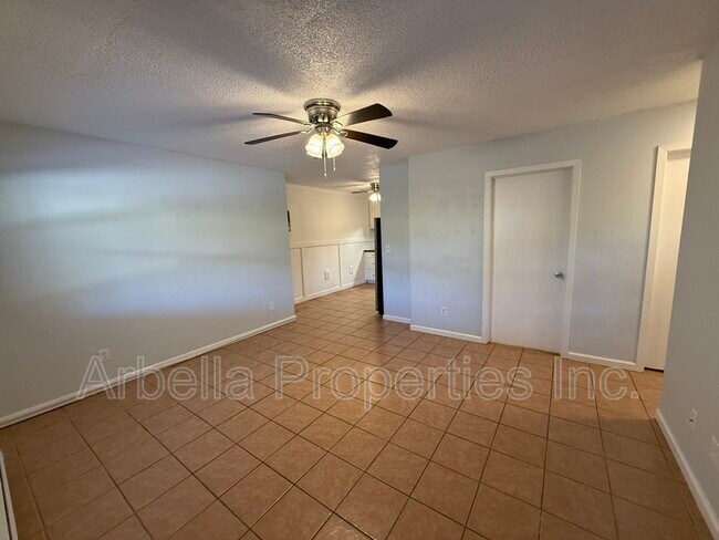 Foto del edificio - 410 Erwin Hwy