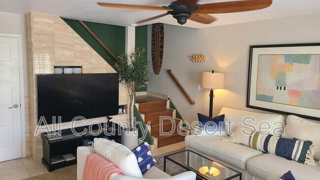 Foto del edificio - 711 Pacific Coast Hwy