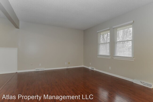 Foto del edificio - 3 br, 2 bath House - 504 16th Avenue N