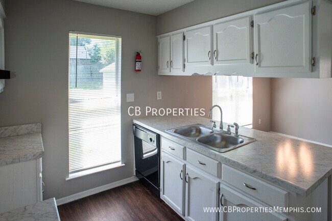 Building Photo - 4191 Highgate Dr