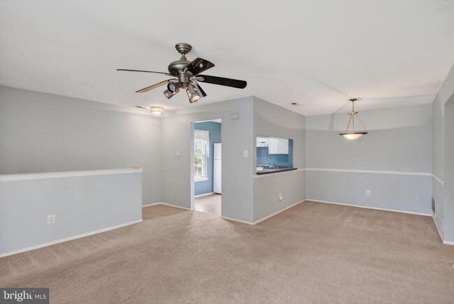 Foto del edificio - 3302B Ramsbury Ct