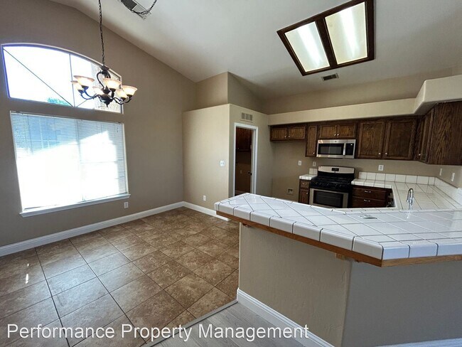 Building Photo - 3 br, 2 bath House - 10000 Boone Valley Dr