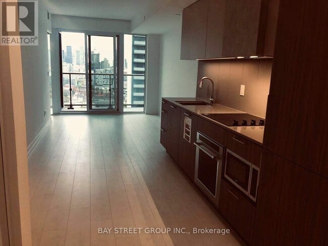 Photo du bâtiment - 19 Western Battery Rd