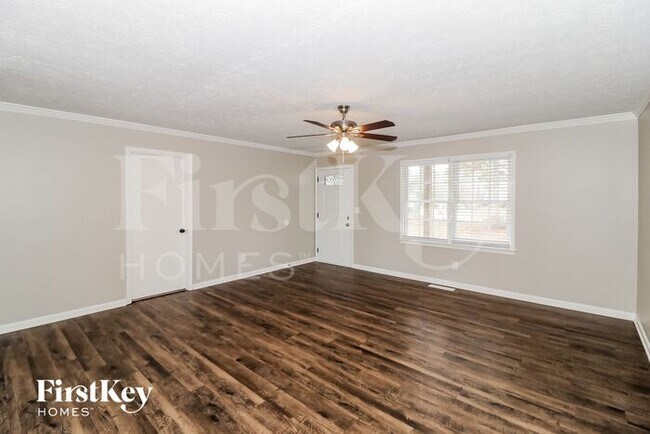 Foto del edificio - 1715 Straw Valley Rd