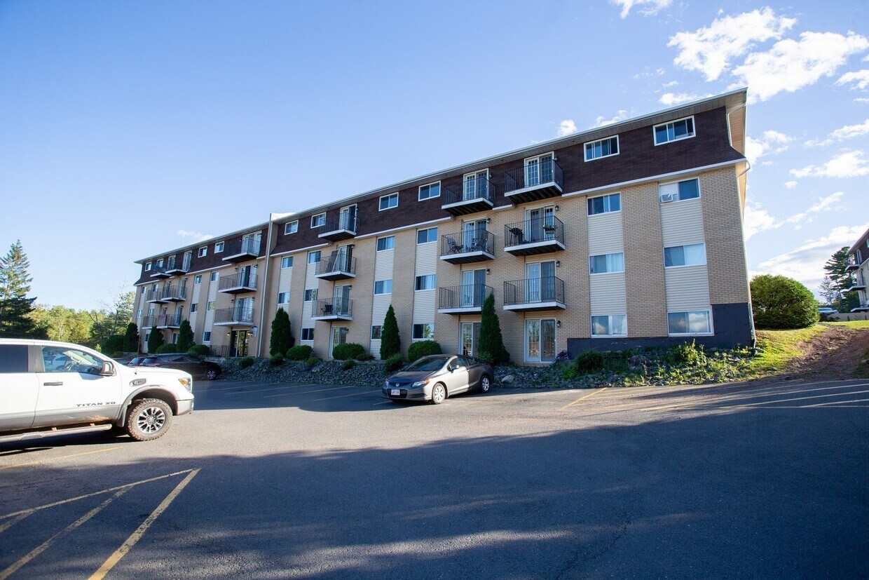 Photo du bâtiment - 580 Montgomery St