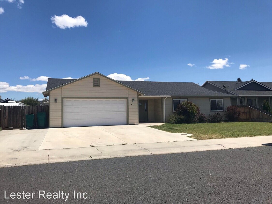 Primary Photo - 3 br, 2 bath House - 7431 Golden Trl