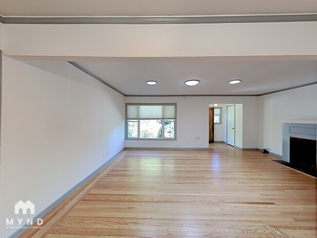 Foto del edificio - 524 Dudley Way