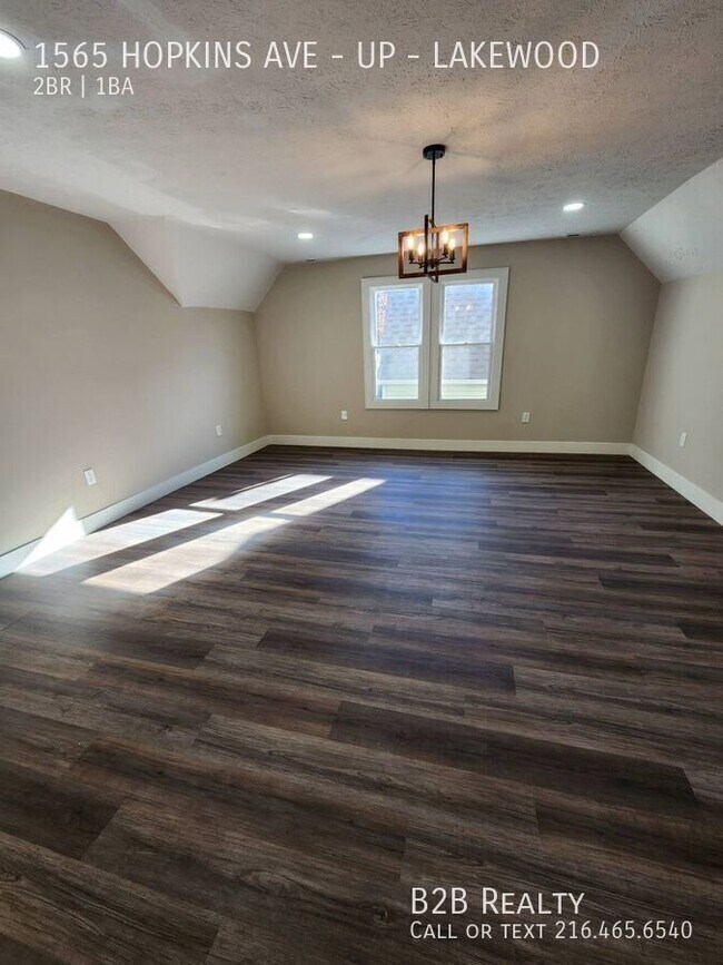 Foto del edificio - 1565 Hopkins Ave