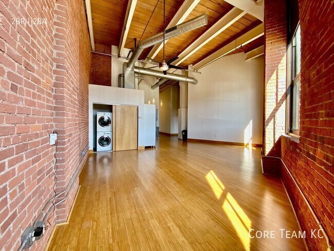 Foto del edificio - 382 W 22nd St