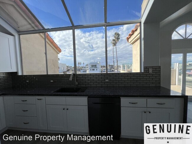 Building Photo - 3 br, 2 bath House - 16917 10th Street