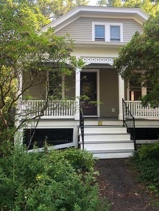 Building Photo - 61 Chestnut St