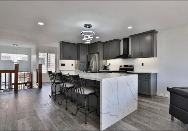 Foto del edificio - 3733 Balboa Ter