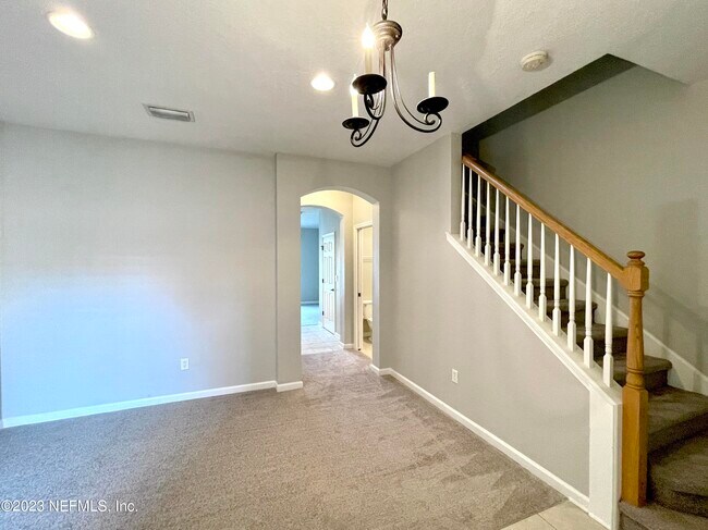 Foto del edificio - 3550 Hartsfield Forest Cir