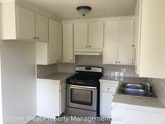 Foto del edificio - 11422 Emelita St