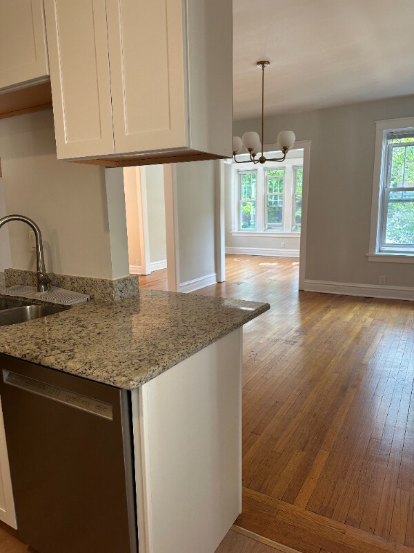 Foto del edificio - 4237 N Ashland Ave