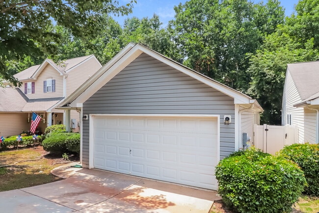 Building Photo - 79 Topaz Dr