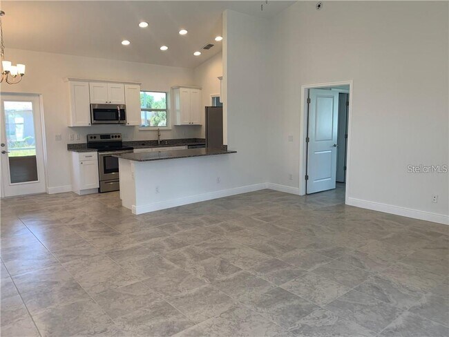 Foto del edificio - 266 Rockwood St NW