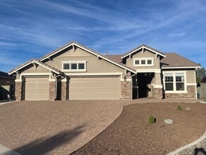 Building Photo - 4847 Ravello Dr