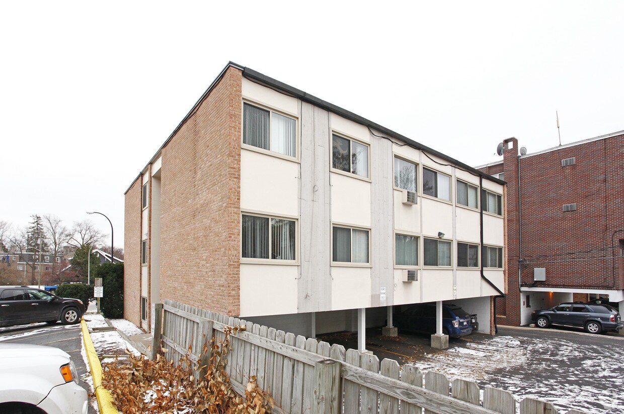 Foto del edificio - Wilmot Post