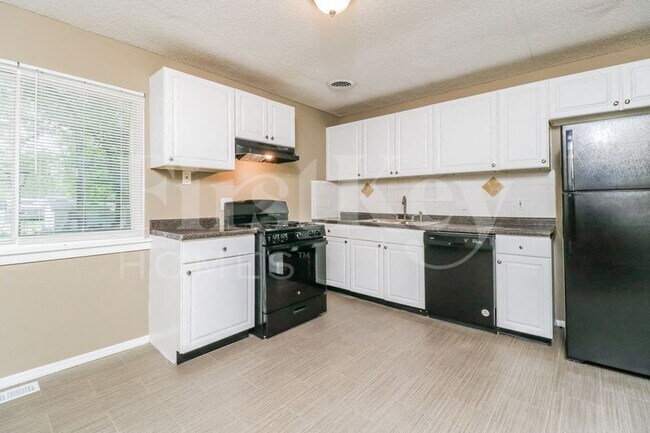 Building Photo - 6722 Champana Ln