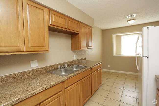 Interior Photo - Jefferson Square Apartments