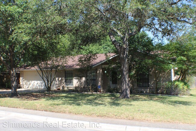 Building Photo - 3 br, 2 bath House - 1711 Forest Spring St
