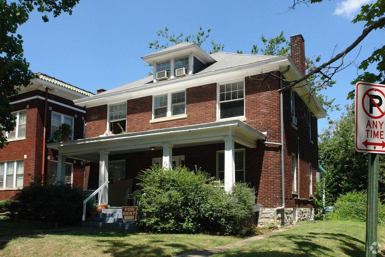 Primary Photo - 219 Stone Ave