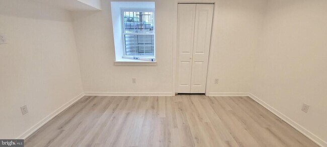 Foto del edificio - 2230 S 21st St
