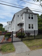 Building Photo - 12 Curtis St