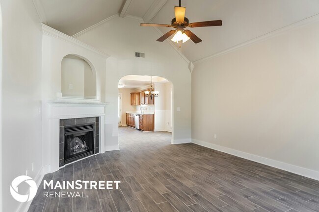 Foto del edificio - 211 Moss Stone Ln
