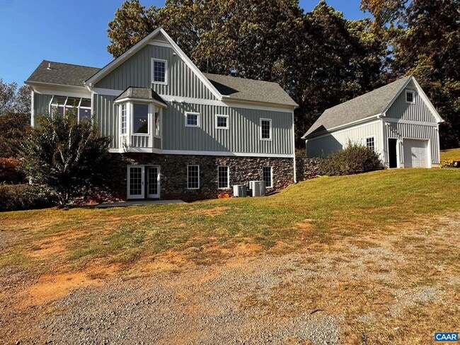 Foto del edificio - 3834 Thomas Dairy Ln