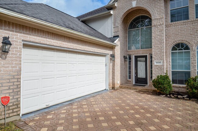 Building Photo - 14203 Marina Bay Ln