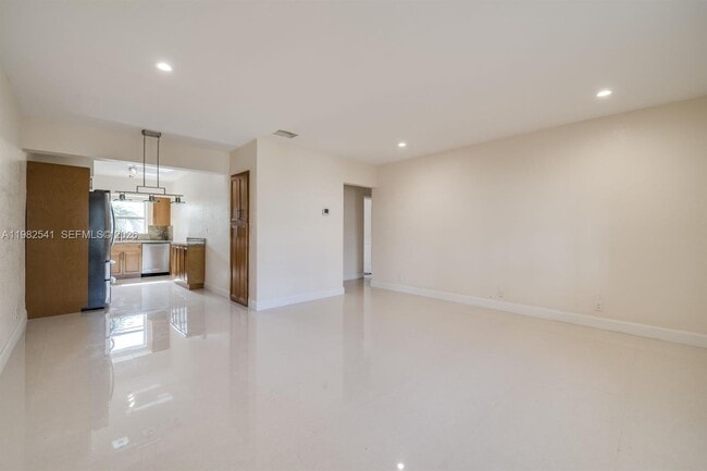 Foto del edificio - 2600 S Ocean Dr