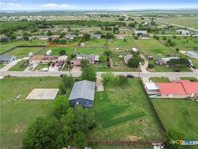 Foto del edificio - 183 Shelley Ln