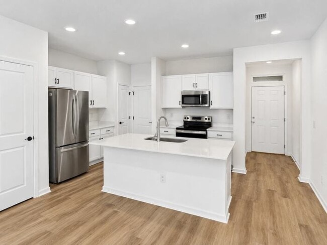 Building Photo - 8666 Elmo Ln