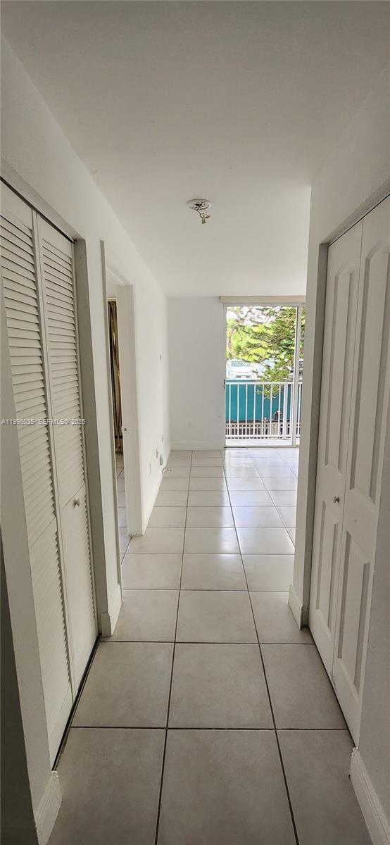 Foto del edificio - 1720 NW N River Dr