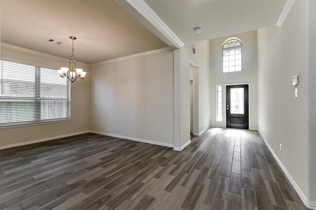 Building Photo - 2518 Vintage Woods Ln
