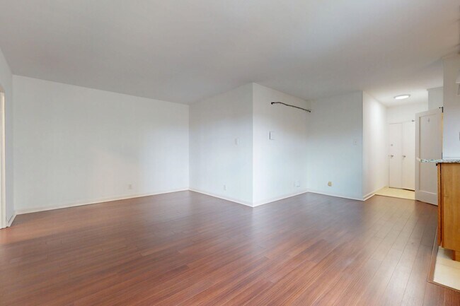 Interior Photo - Parc Frontenac