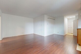 Interior Photo - Parc Frontenac