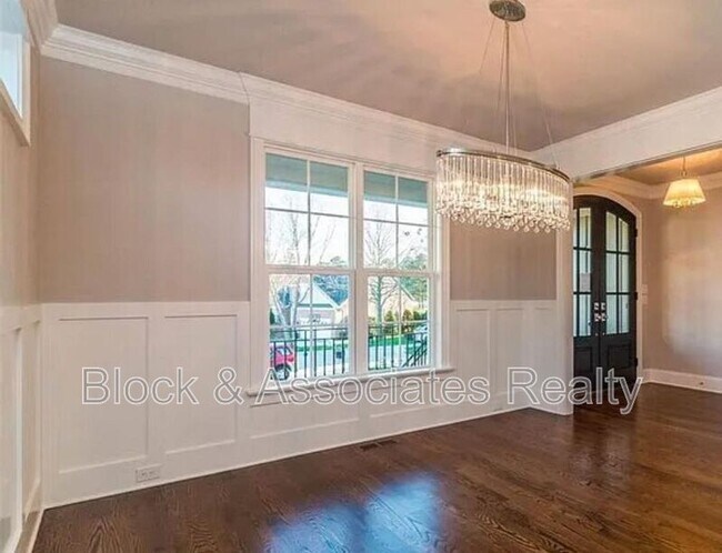 Foto del edificio - 3005 Avensburg Ct