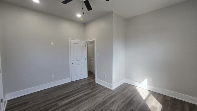 Foto del edificio - 3617 Park Blvd