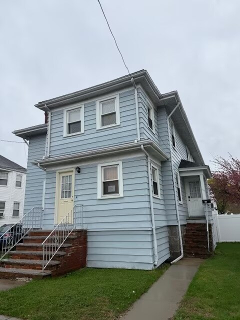 Foto principal - 117 Phillips St