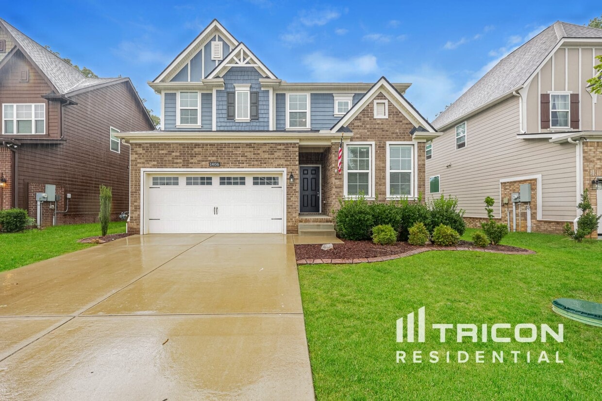 Primary Photo - 1406 Cotillion Dr