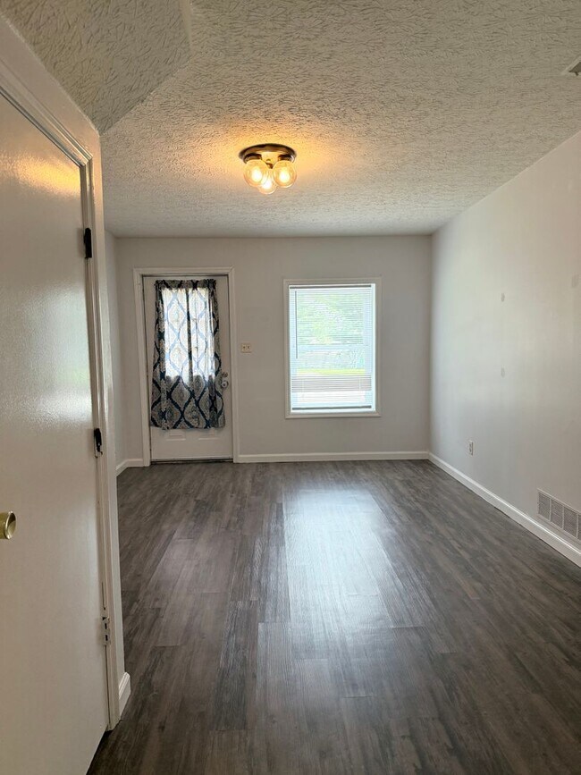 Building Photo - Charming Two-Story Retreat: Your Home Awai...