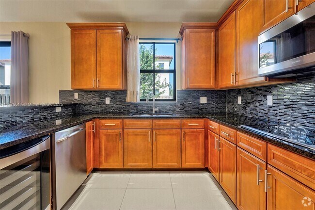 Building Photo - 8890 NW 99th Path