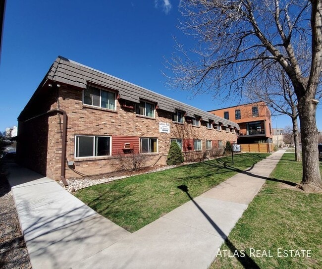 Building Photo - 207 Mathews St