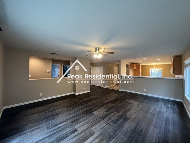 Building Photo - 3 br, 2 bath House - 1835 Bonhill Dr